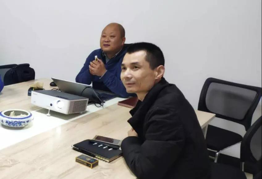 百舸爭流立潮頭：湖南金飯碗米業和哈爾濱祖谷米業簽約成為大米數字化轉型樣板 